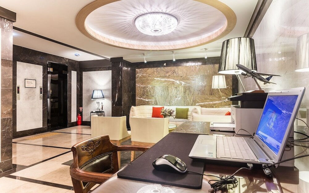 Фото Suwon Orsay Hotel
