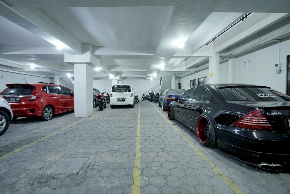 Hotel Dparagon Jalan Jogja, Semarang, photo