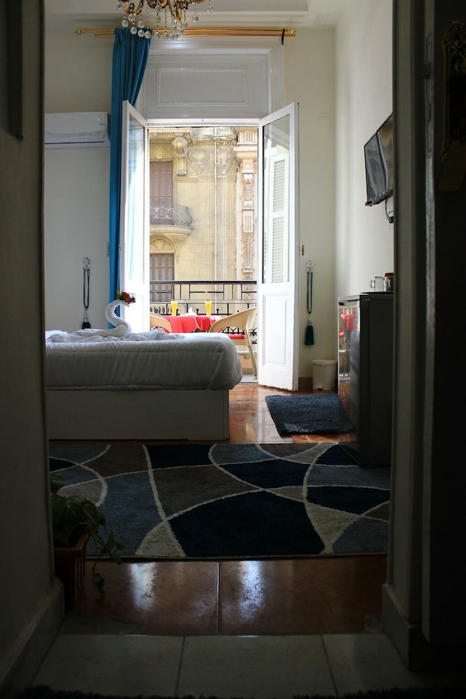 Фото Victory Of Downtown Hotel