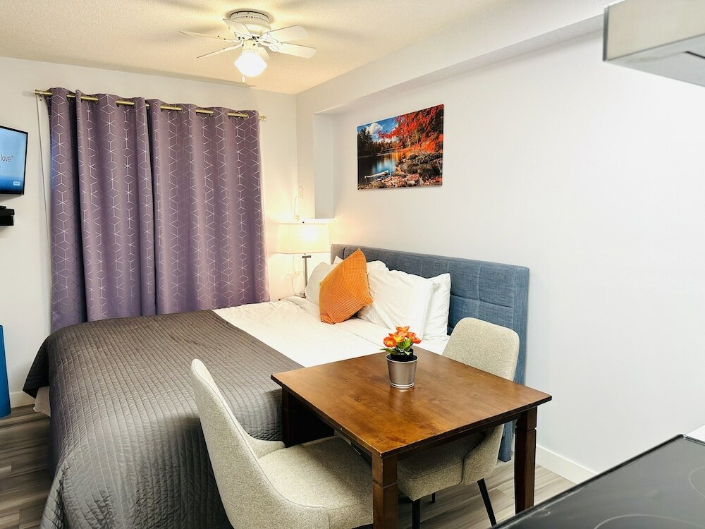 Фото One Studio with BBQ & a Huge Patio