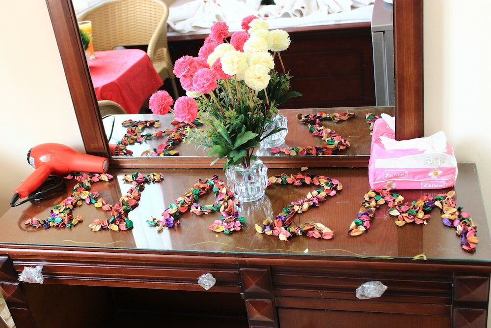 Фото Victory Of Downtown Hotel