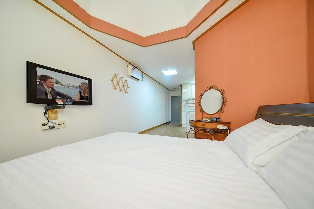 Фото Ganghwa Punggyung Gryujineon zip Pension