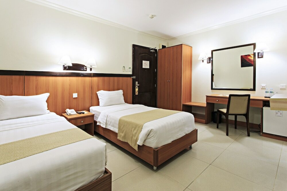 Фото The Orchard Cebu Hotel & Suites