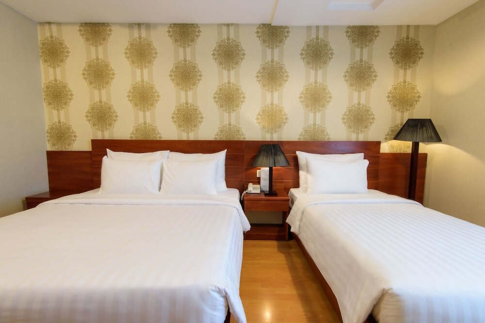 Фото Central Park Saigon Hotel