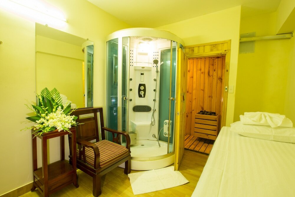 Фото Midtown Hotel Hue