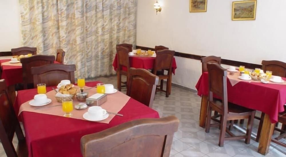 Фото Hotel América