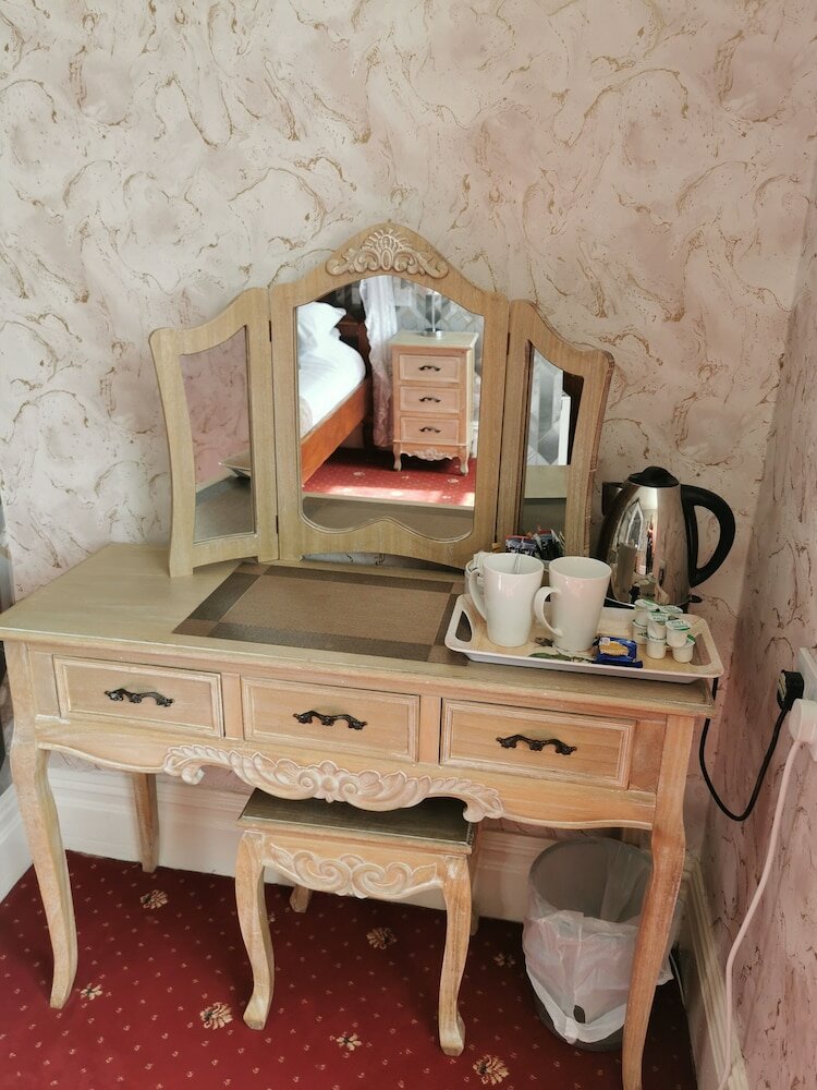 Фото The Trafalgar