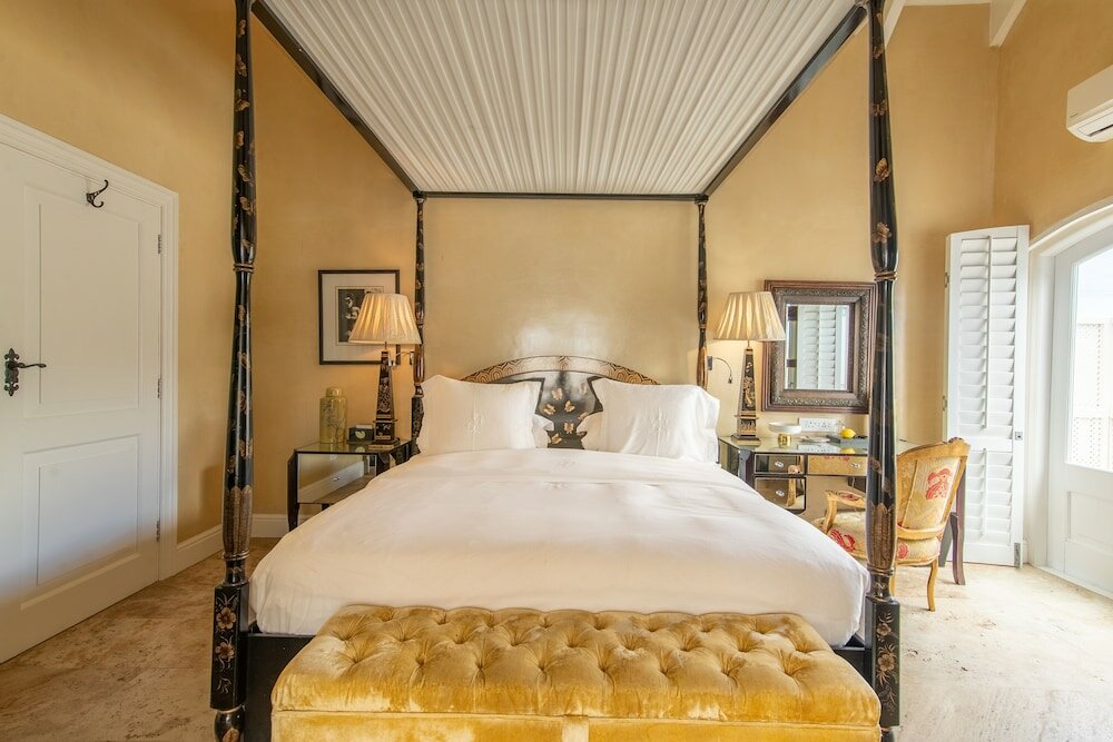 Фото Birkenhead House