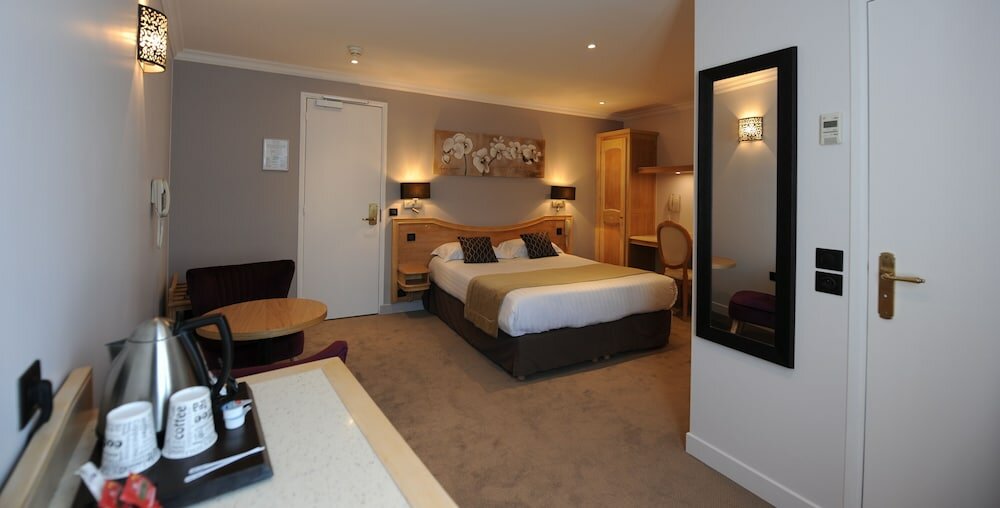 Фото Hotel du Midi Paris Montparnasse