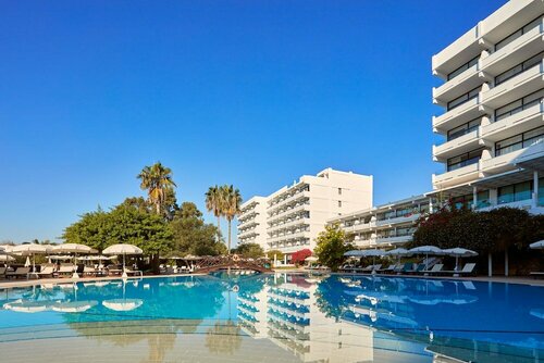 Гостиница Grecian Bay в Айя-Напе