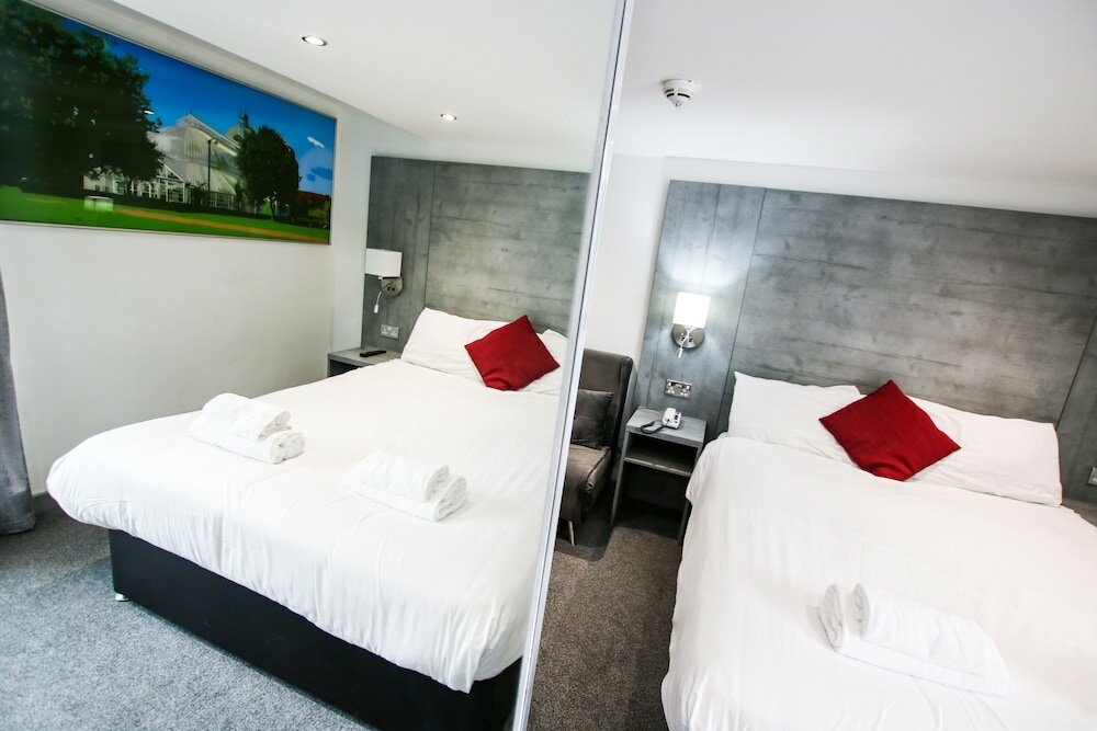 Фото Brunswick Merchant City Hotel