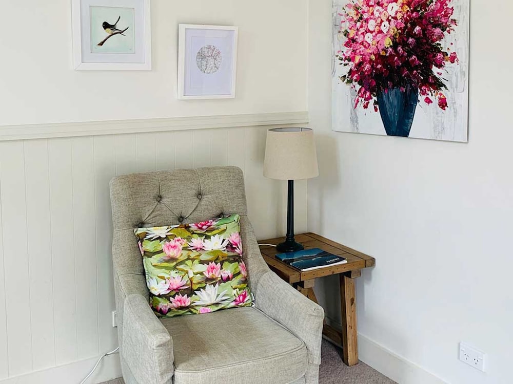 Фото Arrowtown Lodge