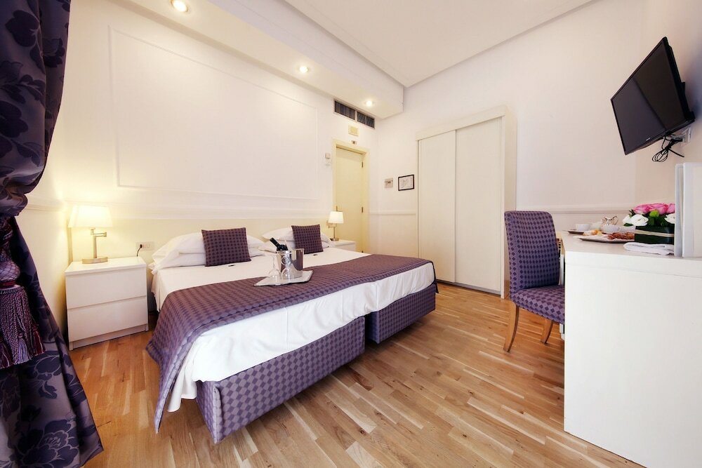 Фото Hotel Traiano