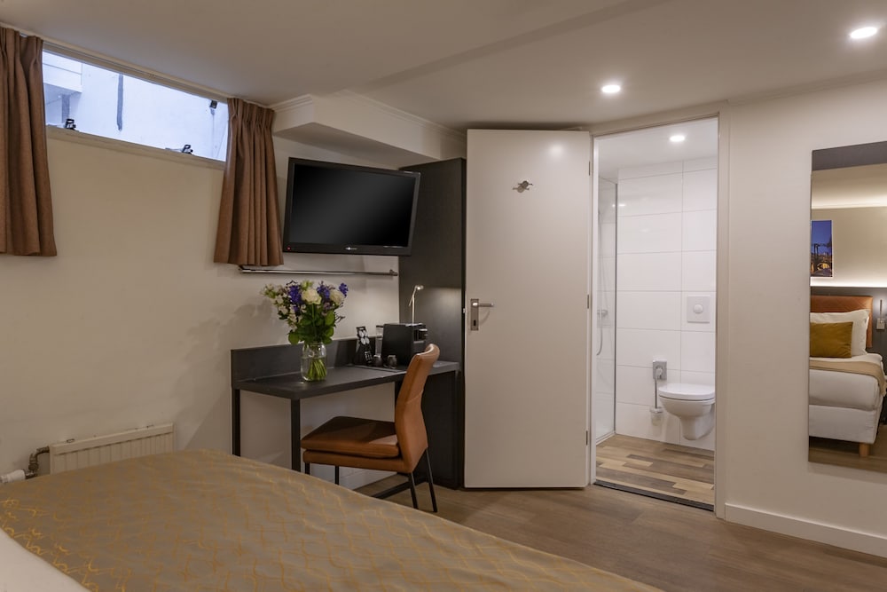 Фото Avenue Hotel