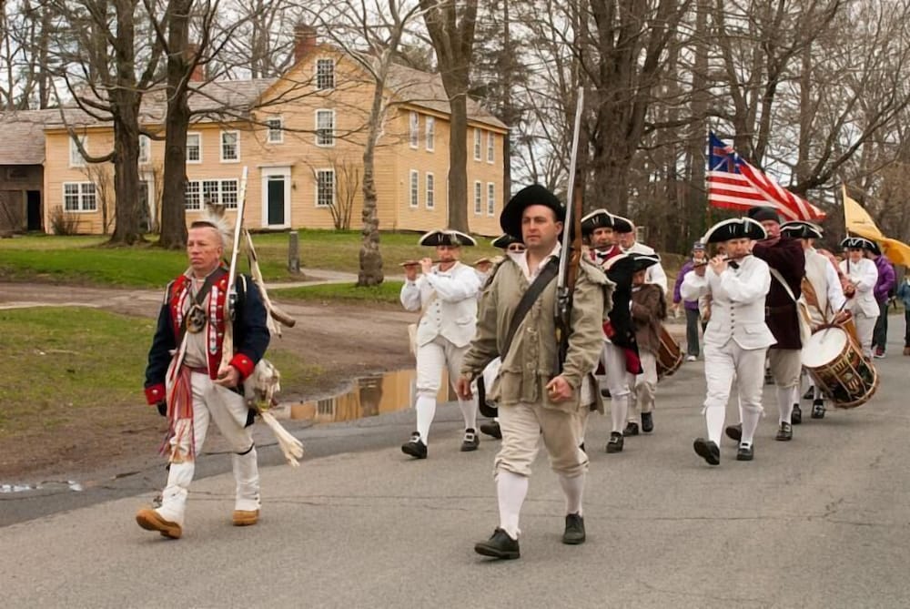 Фото Centennial House