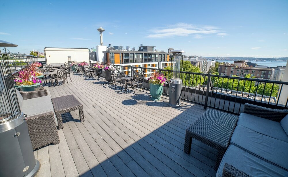 Фото Mediterranean Inn