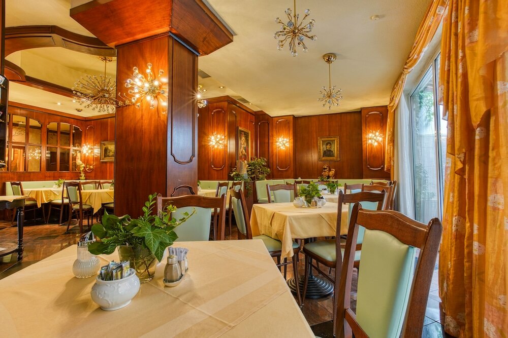 Фото Ff&e Hotel Bavaria