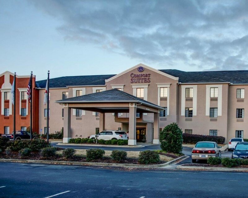 Гостиница Comfort Suites Gadsden Attalla