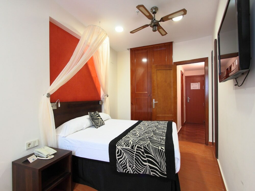 Фото Magic Aqua Rock Gardens