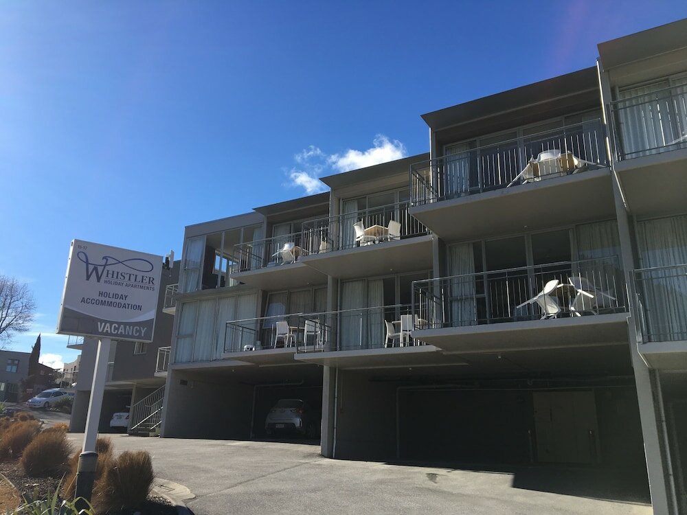 Фото Whistler Holiday Apartments 