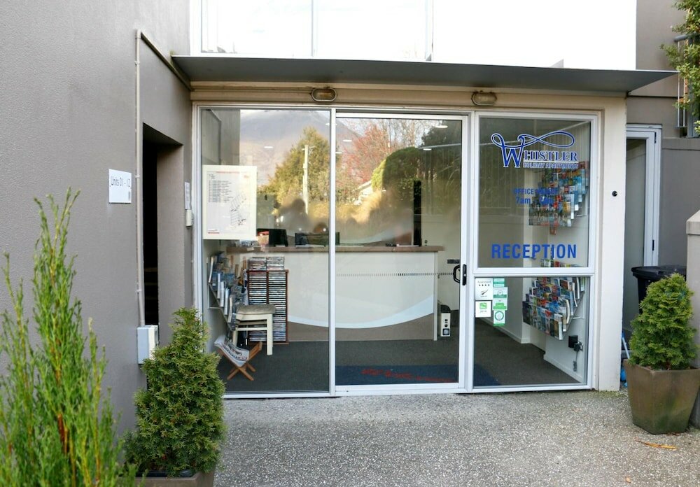 Фото Whistler Holiday Apartments 