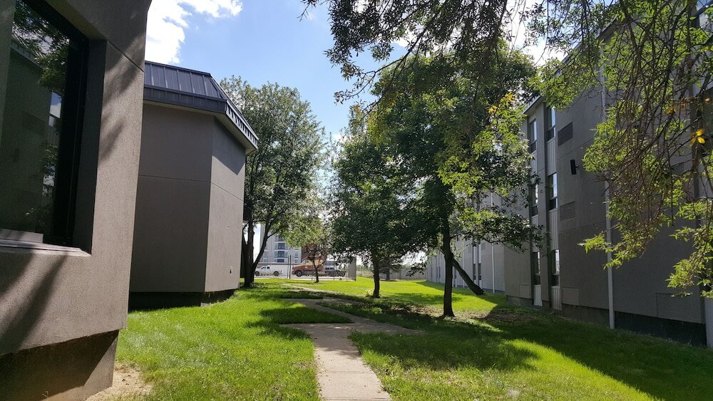 Фото Coast West Edmonton Hotel & Conference Centre