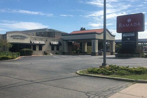 Гостиница Ramada by Wyndham Michigan City в Мичиган Сити
