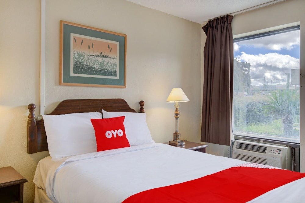 Фото Oyo Hotel Douglas Ga Us 441