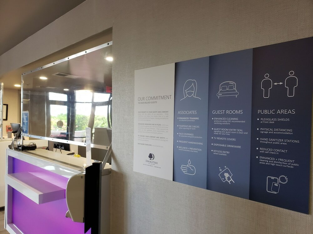 Фото DoubleTree by Hilton Hotel Austin Northwest Arboretum