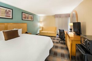 SureStay Plus Hotel by Best Western Jasper (Indiana, Dubois County), hotel