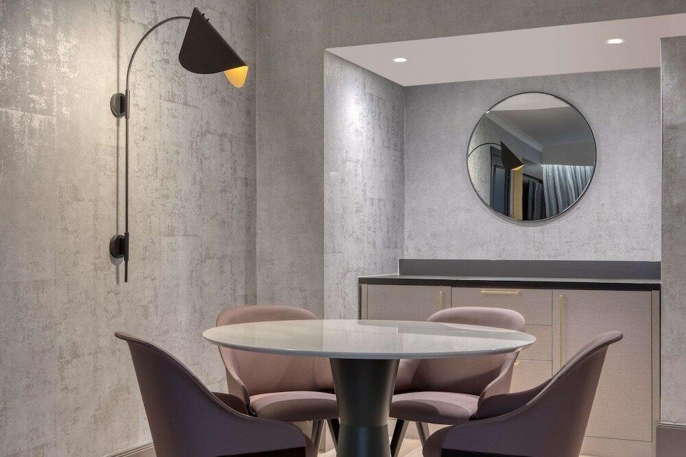 Фото Hilton Glasgow