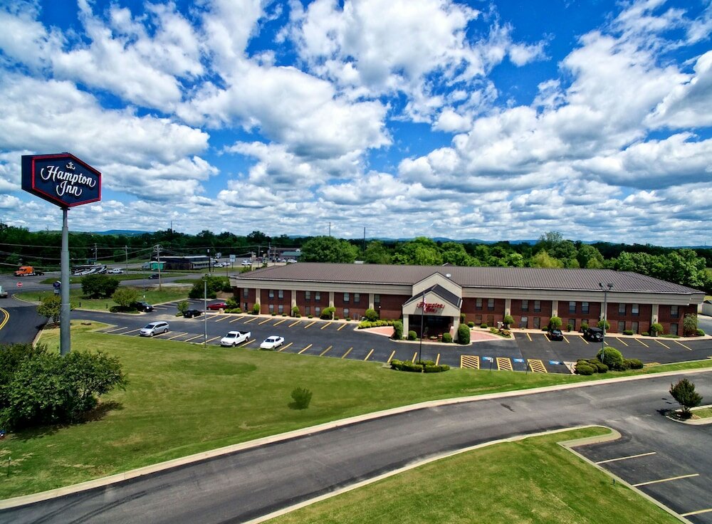 Фото Hampton Inn Clarksville