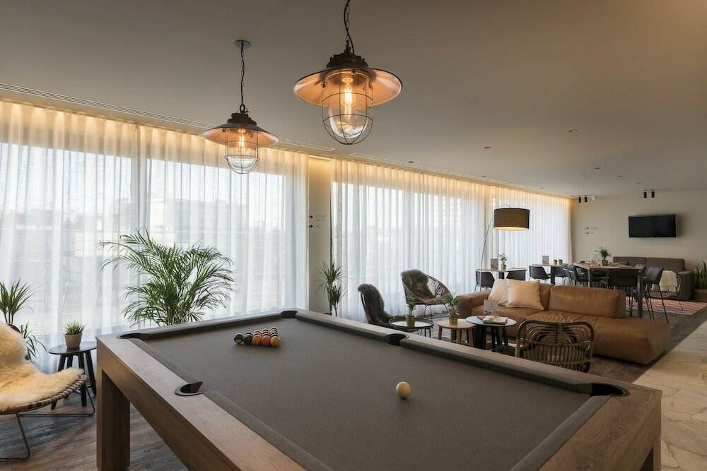 Фото Premier Suites Plus Antwerp