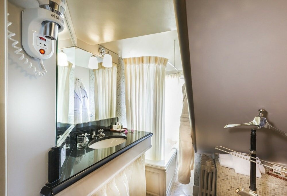 Фото Hotel Odéon Saint Germain