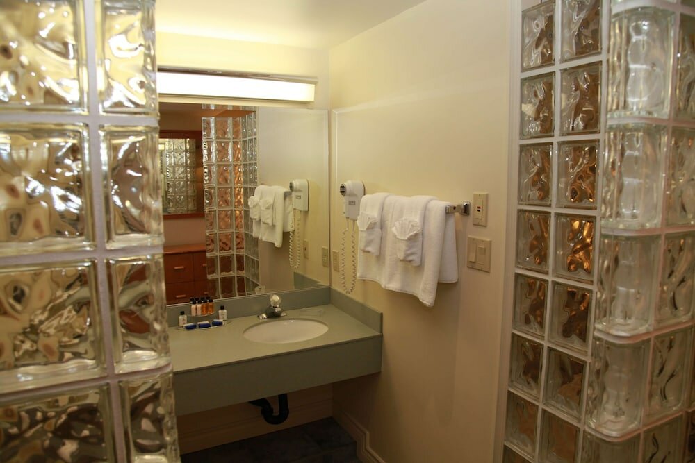 Фото Best Western Plus Barclay Hotel