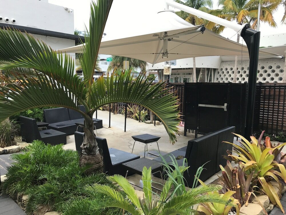 Фото South Beach Plaza Hotel