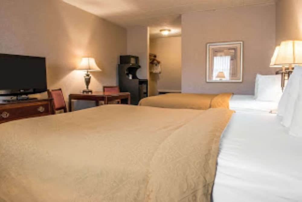 Фото Quality Inn Pittsburgh Airport