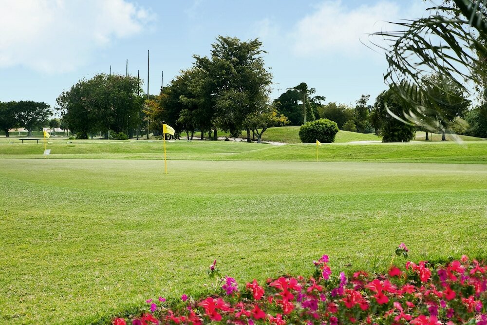 Фото Hilton Boca Raton Suites