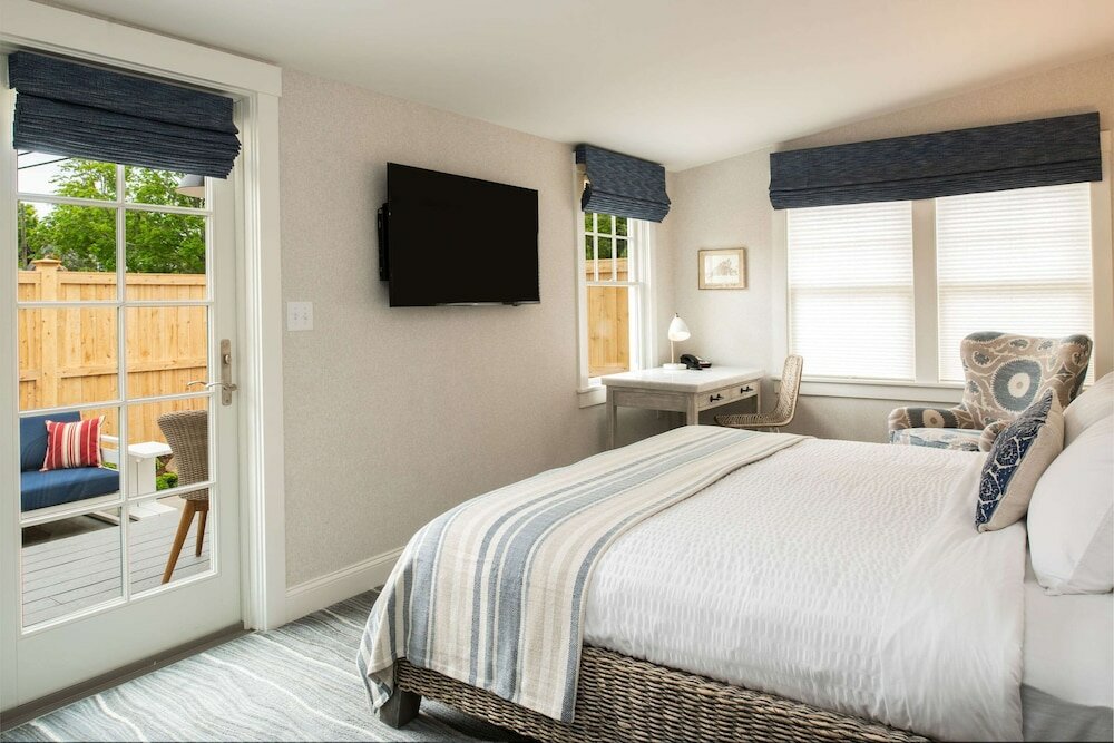 Фото Edgar Hotel Martha's Vineyard, Ascend Hotel Collection