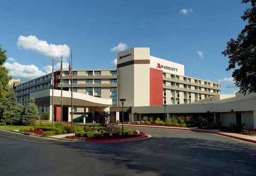 Гостиница Marriott at the University of Dayton