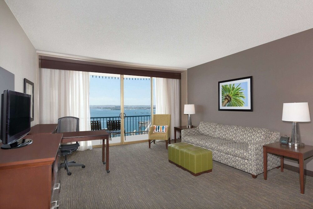 Фото Wyndham San Diego Bayside