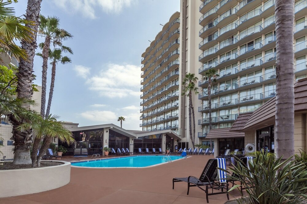 Фото Wyndham San Diego Bayside