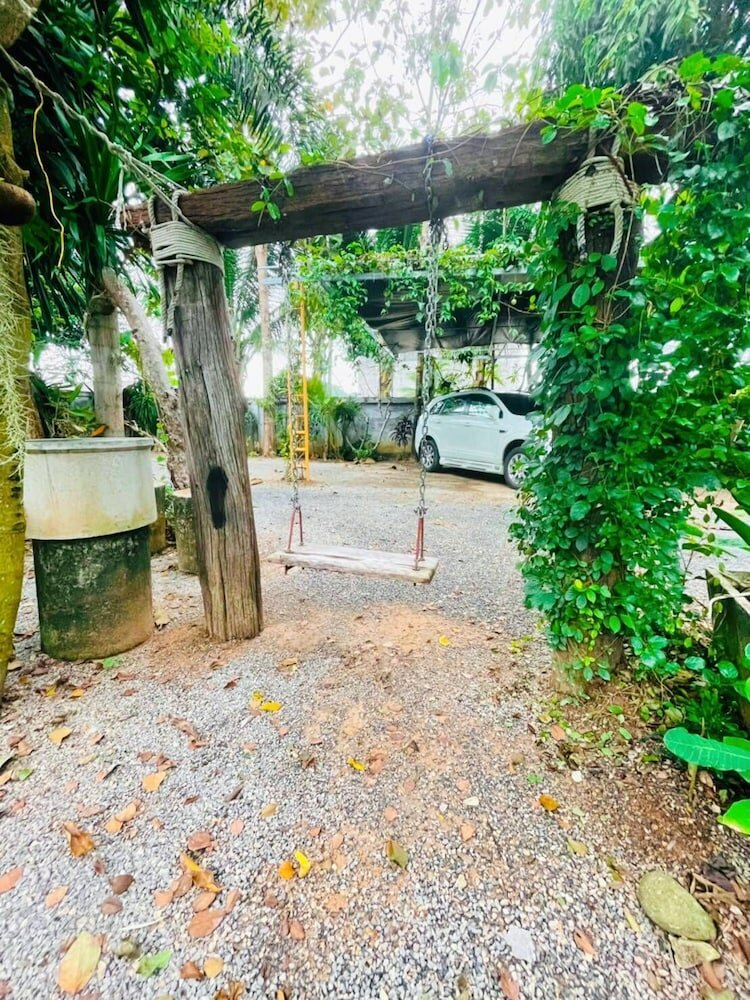 Фото Jingjit Hotel