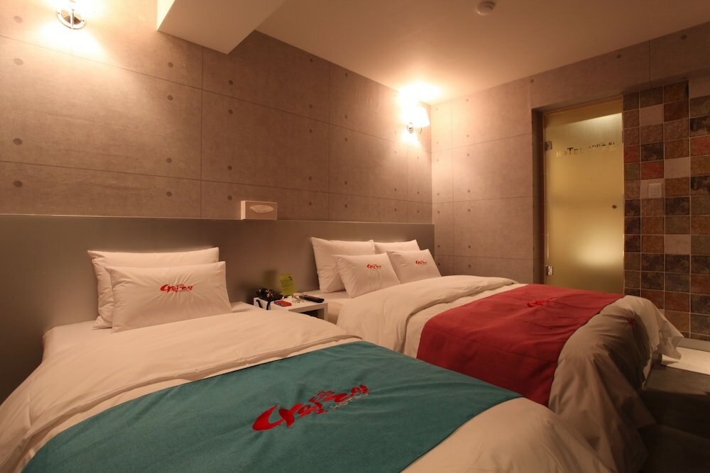 Фото отеля 2