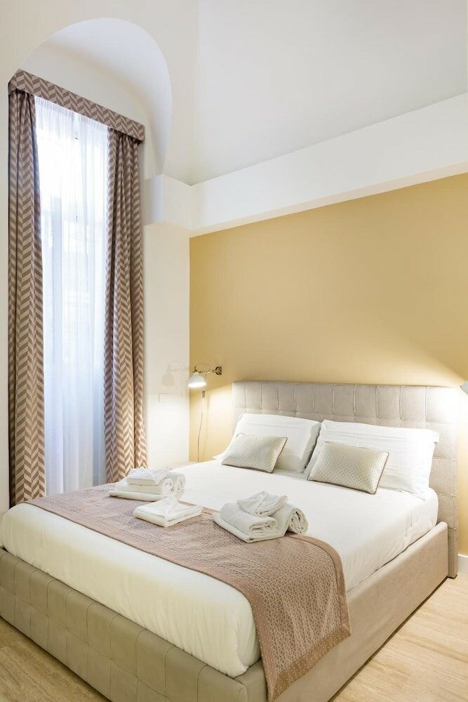 Фото Trevi Fountain Guesthouse