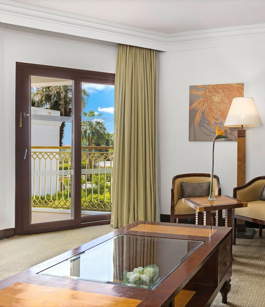 Фото Hilton Luxor Resort & SPA