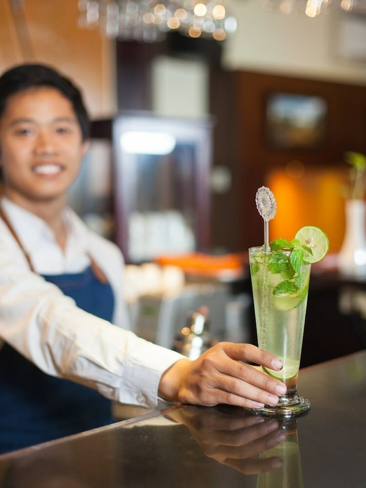 Фото Montana Hotel