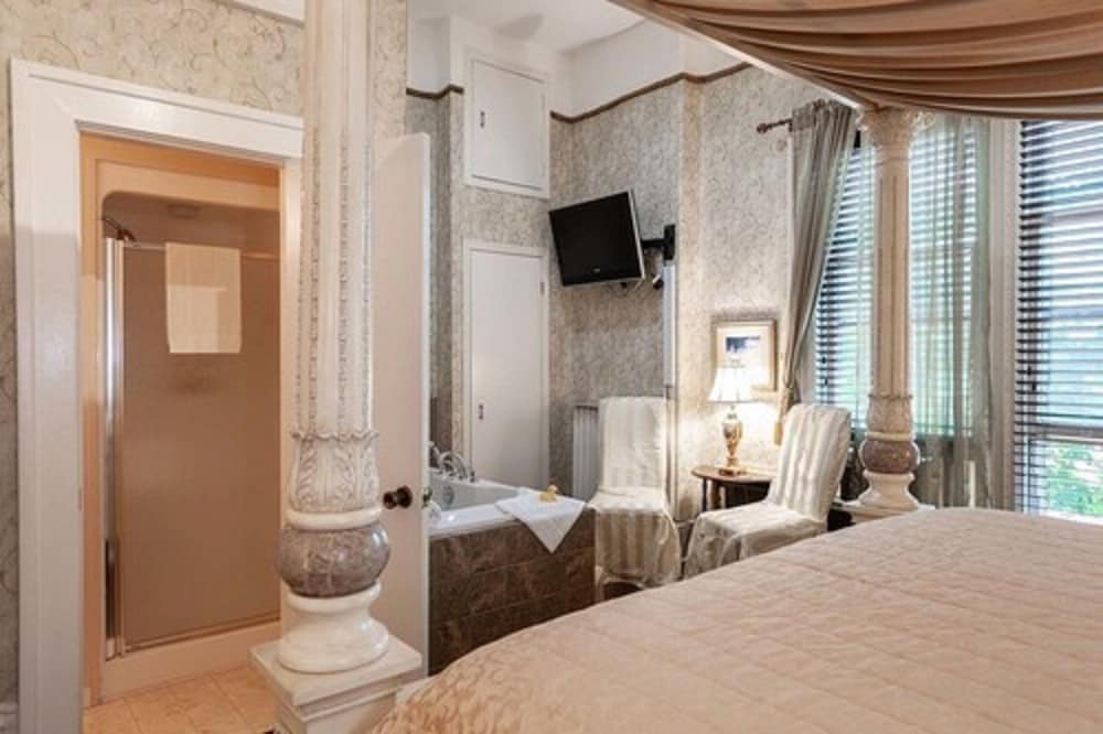 Фото Stone Maiden Inn