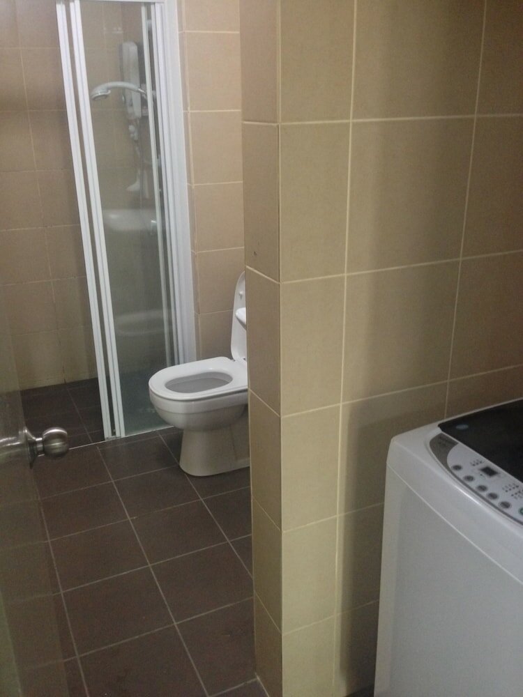 Фото Luxury Service Suite At Taragon Kl