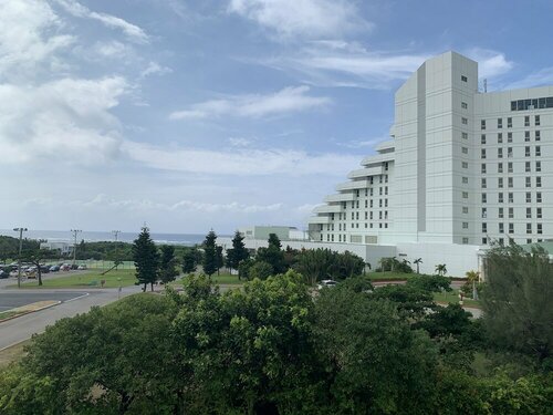 Гостиница Mr. Kinjo Beach Side Kafu-shi